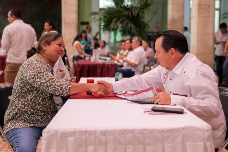 Huacho encabeza otra Audiencia con el Pueblo