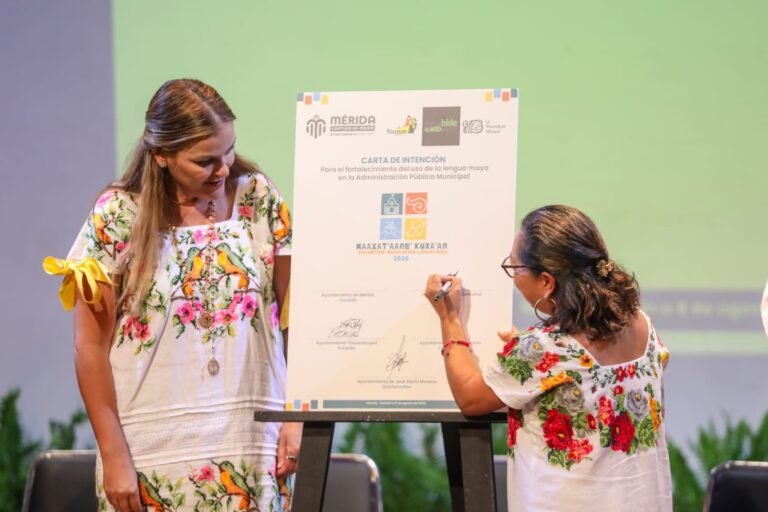 Ayuntamientos de la Península de Yucatán firman Carta Intención para fortalecer lengua Maya