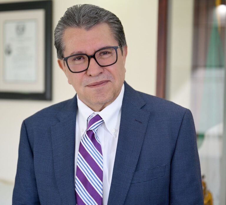 Reponer examen en la UNAM, “atenúa” la situación: Monreal
