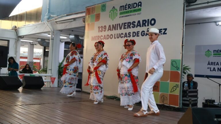 Mercado Lucas de Gálvez celebra 139 años de historia y tradición