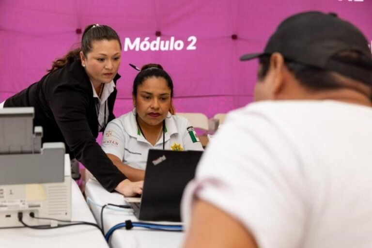 Apuesta Península de Yucatán por trámites más rápidos, simples y digitales