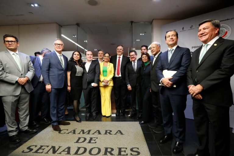 México busca reducir aranceles y cerrar revisión del T-MEC antes de 2027