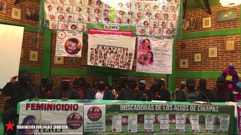 EZLN Deja Fusiles por Picos y Palas para Sumarse a Madres Buscadoras