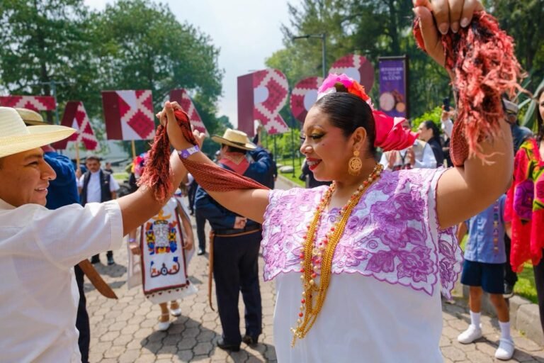 Cosmovisión Maya llega al Complejo Cultural de Los Pinos